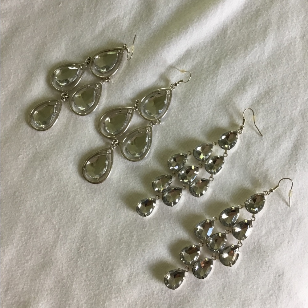 2 sets of earrings